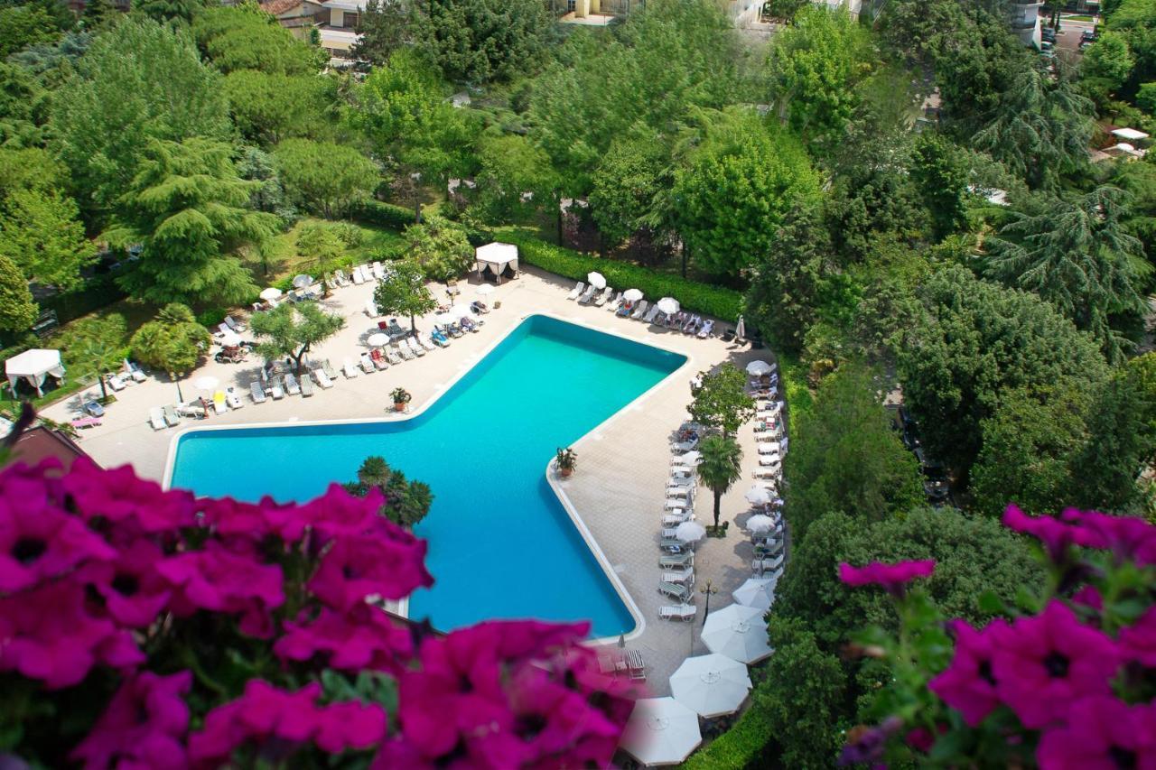 Hotel Internazionale Terme Abano Terme Exterior foto