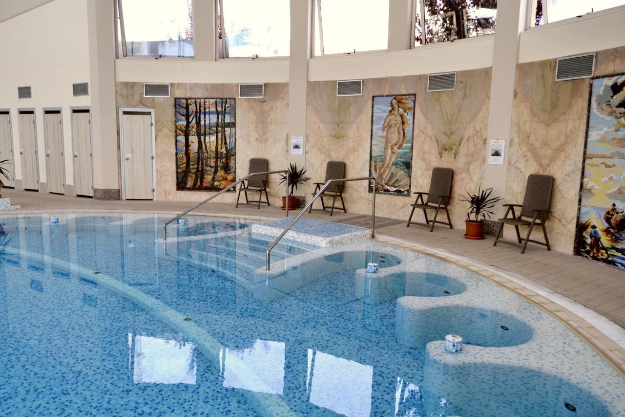 Hotel Internazionale Terme Abano Terme Exterior foto